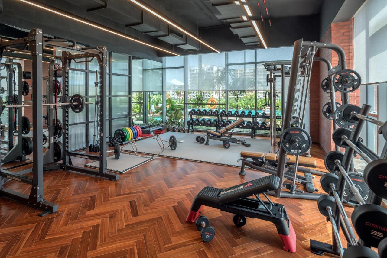 Radisson Blu Hotel & Spa, Nashik Dış mekan fotoğraf