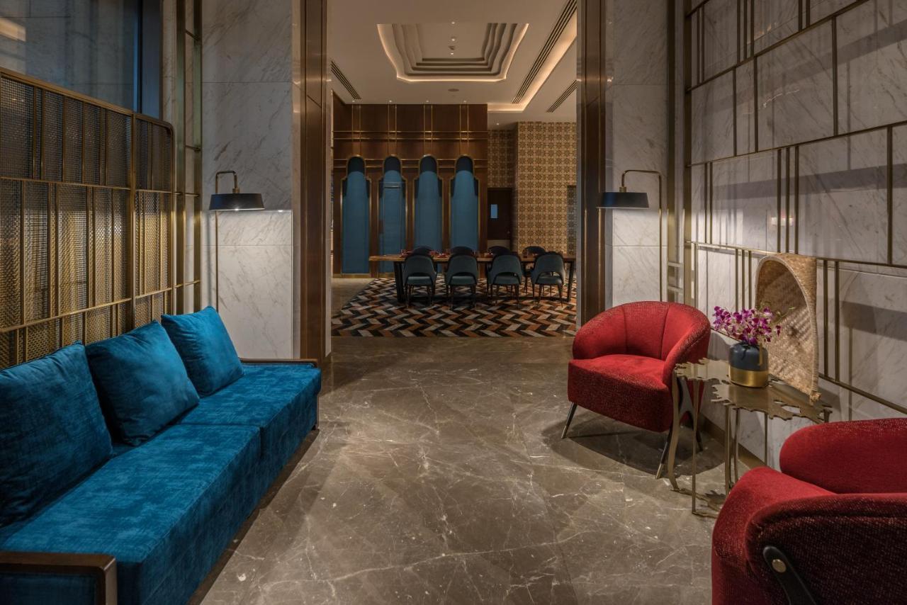 Radisson Blu Hotel & Spa, Nashik Dış mekan fotoğraf