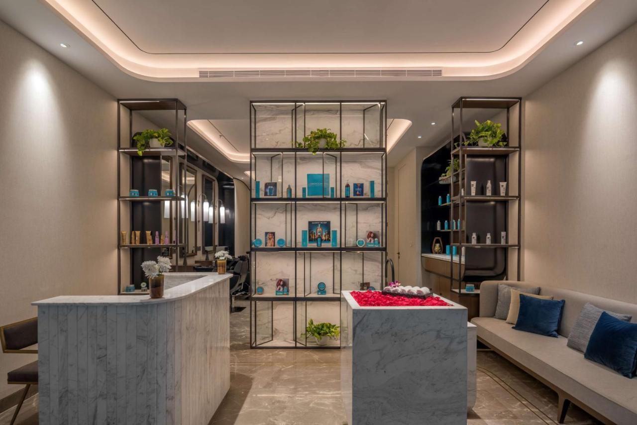 Radisson Blu Hotel & Spa, Nashik Dış mekan fotoğraf