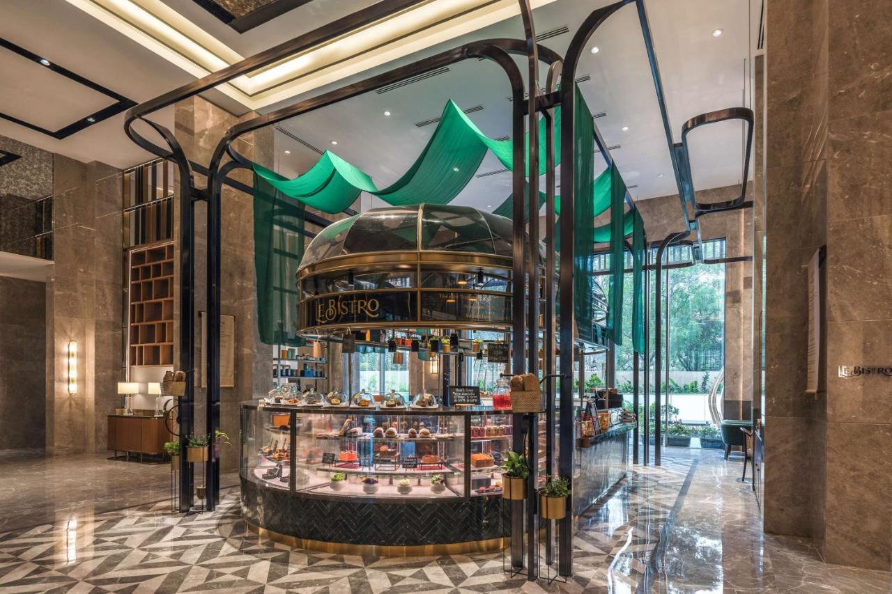 Radisson Blu Hotel & Spa, Nashik Dış mekan fotoğraf
