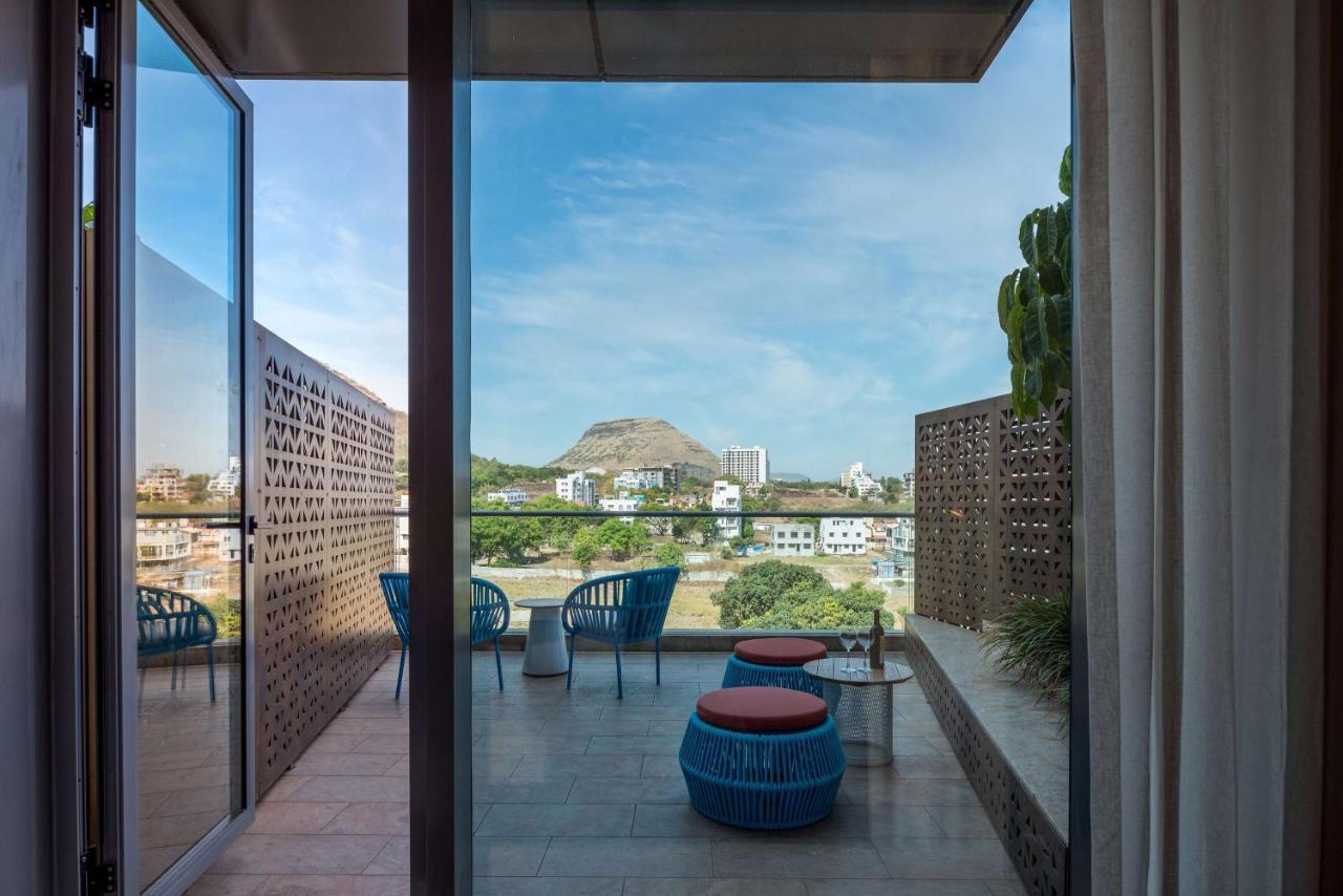 Radisson Blu Hotel & Spa, Nashik Dış mekan fotoğraf