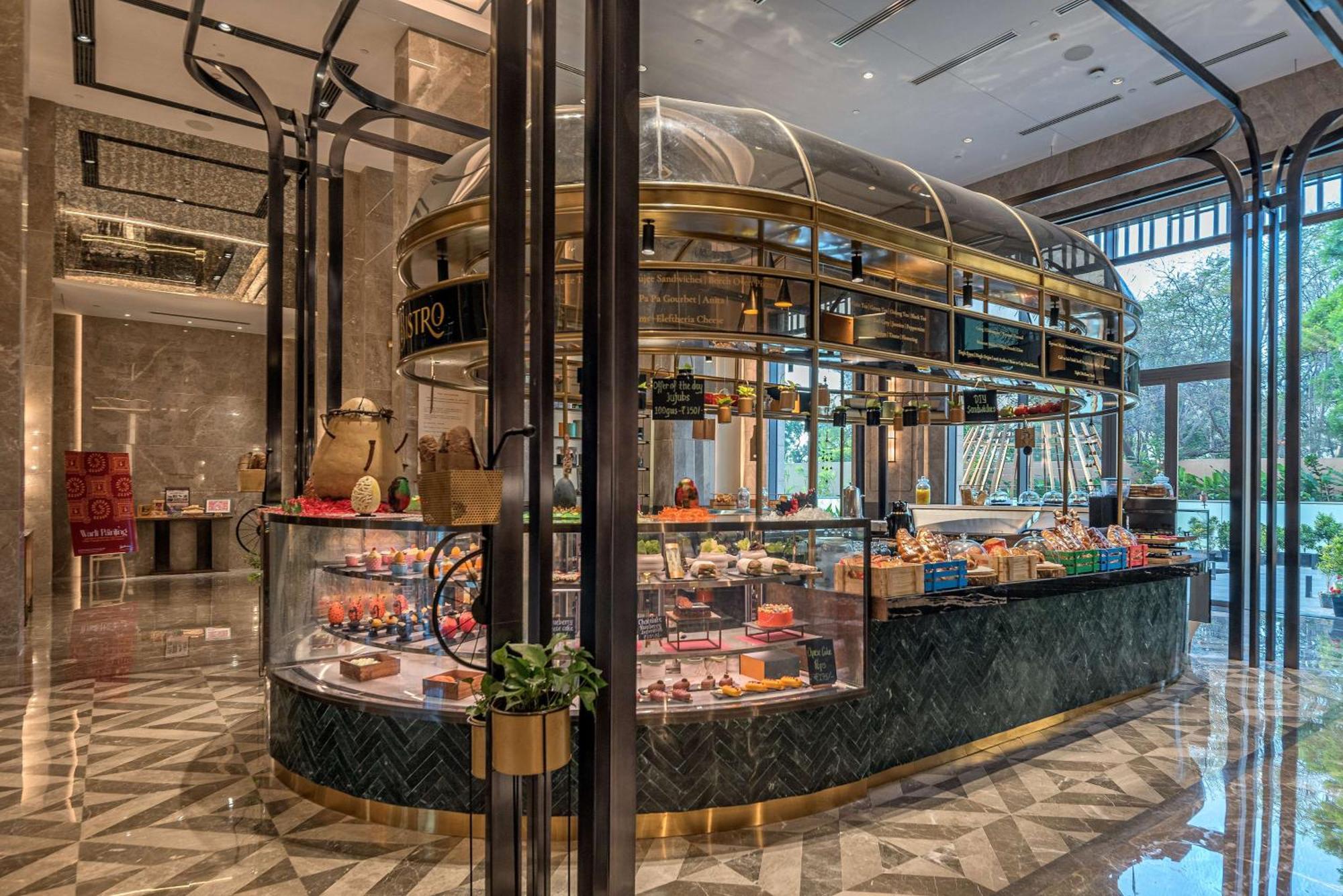 Radisson Blu Hotel & Spa, Nashik Dış mekan fotoğraf