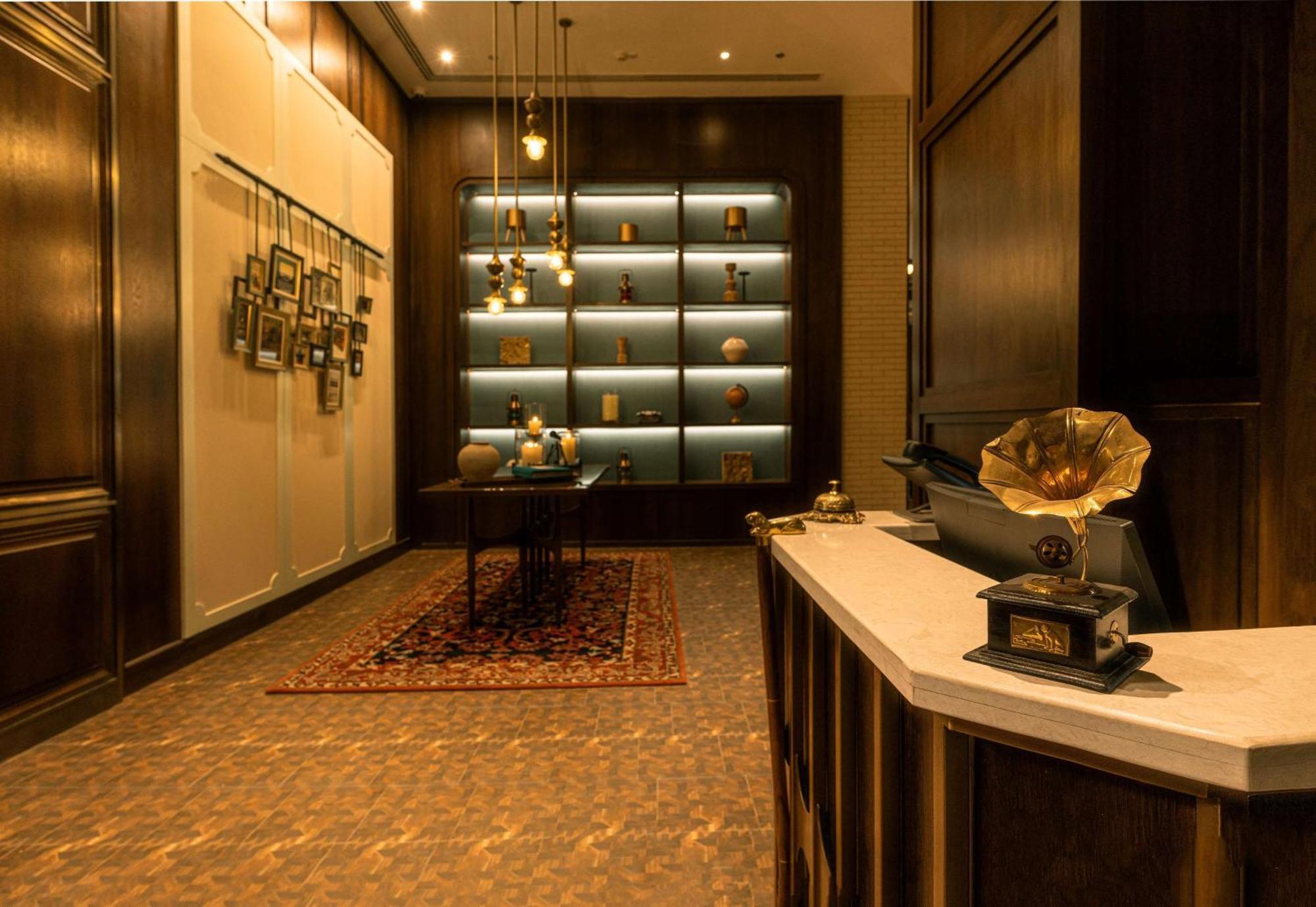 Radisson Blu Hotel & Spa, Nashik Dış mekan fotoğraf