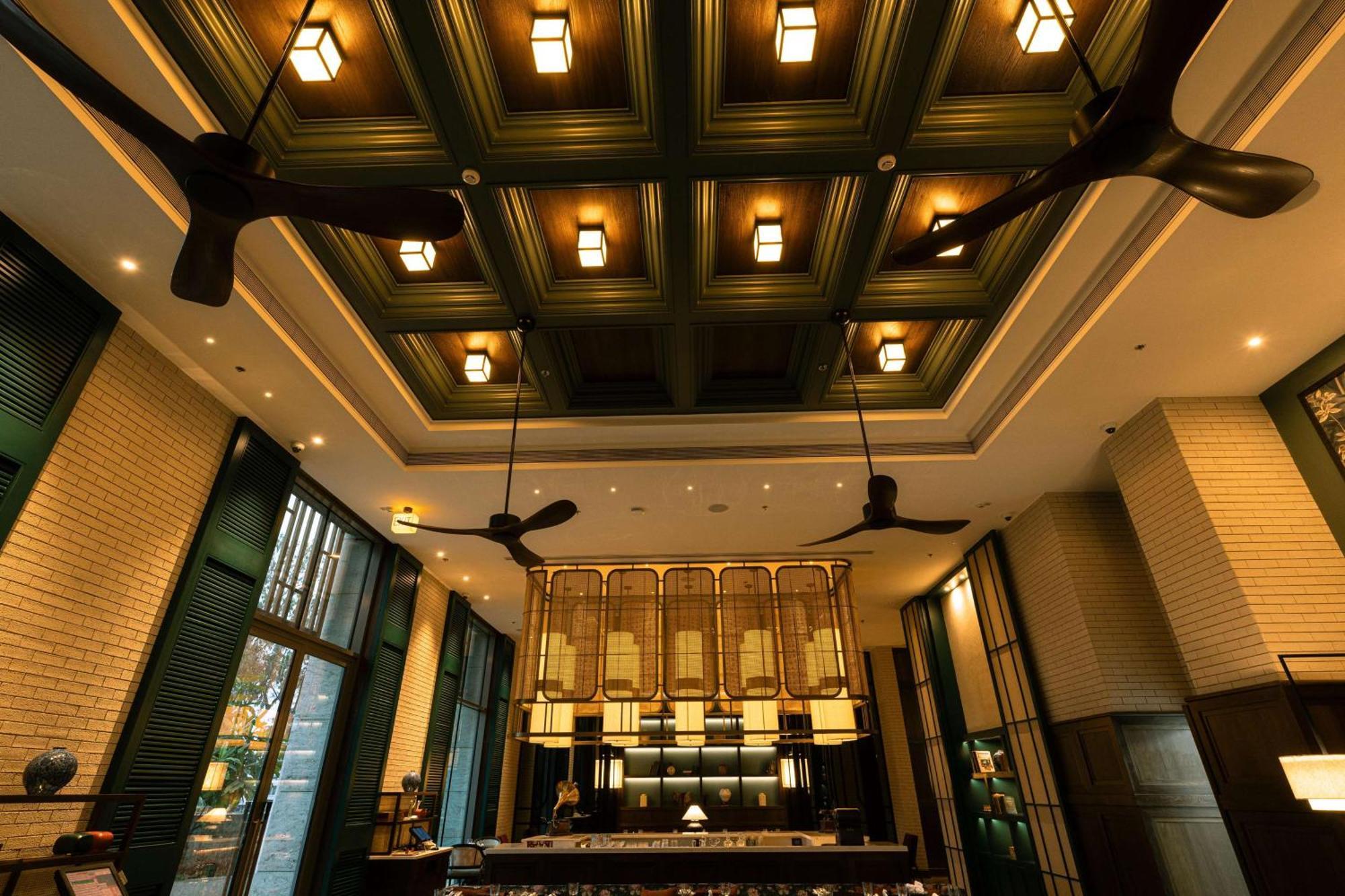 Radisson Blu Hotel & Spa, Nashik Dış mekan fotoğraf